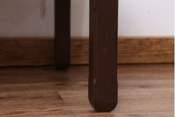 レトロ家具　昭和レトロ　古い木の小さな文机(座机)