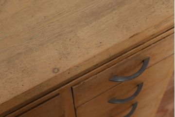 レトロ家具　昭和レトロ　明るい色あいの片袖机(テーブル/作業台)