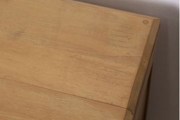 レトロ家具　昭和レトロ　明るい色あいの片袖机(テーブル/作業台)