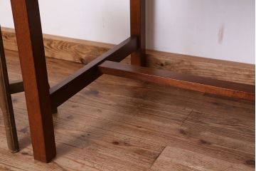 アンティーク家具　アンティーク　シンプルで上品な片袖机(テーブル/デスク)