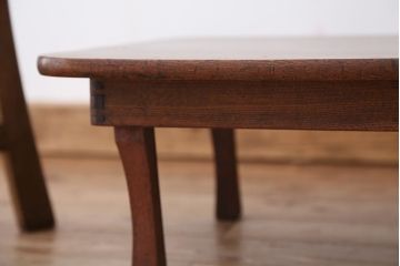 アンティーク家具　アンティーク　古い栓材の小さな角ちゃぶ台?