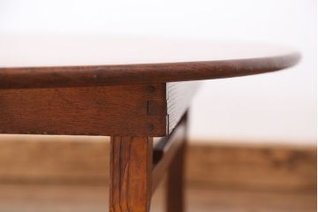 アンティーク家具　アンティーク　古い栓材の丸ちゃぶ台?