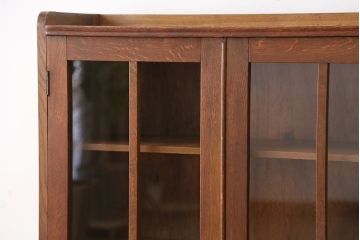 レトロ家具　昭和レトロ　古いナラ材の大振りな本箱(ブックケース/収納棚)