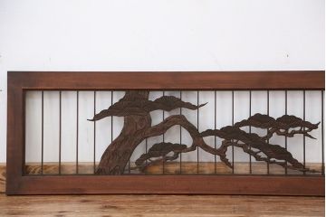 古民具・骨董　松に鶴　彫刻欄間(ガラス入り)(明り取り)