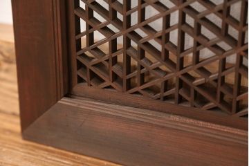 古民具・骨董　細やかな作りの組子欄間