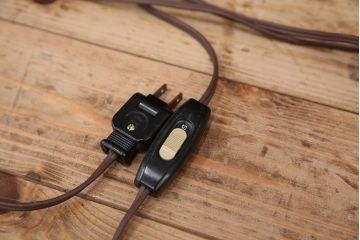 定価約35万　中古　海外製　高級チーク材　カービングガラスケース(ショーケース)