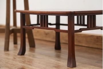 アンティーク家具　古民具・骨董　古い欅材の小さなテーブル(机)