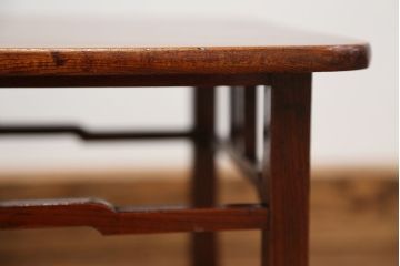 アンティーク家具　古民具・骨董　古い欅材の小さなテーブル(机)