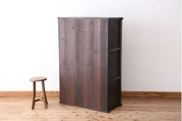 アンティーク家具　アンティーク 使い込まれた関東水屋箪笥(食器棚・収納棚)