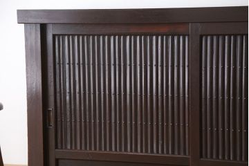 アンティーク家具　古民具・骨董 昇り引き出し付き 水屋箪笥サイドボード(収納棚、食器棚、下駄箱)