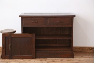 アンティーク家具　アンティーク　古いナラ材の上質なキッチンキャビネット(収納棚、食器棚)