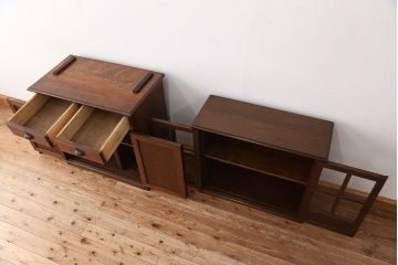 アンティーク家具　大正ロマン 特別注文造り 厚手ナラ材の上質な二段重ね食器棚(収納棚)