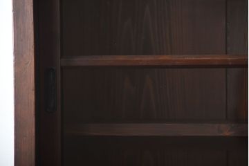 アンティーク家具　アンティーク 大きな二段重ね薄型収納棚(飾り棚・ガラスケース・ショーケース)