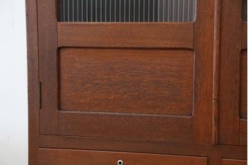 アンティーク家具　アンティーク　背の高い上質なモールガラス本箱