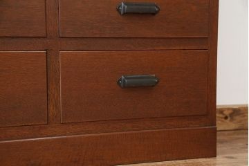 アンティーク家具　アンティーク　背の高い上質なモールガラス本箱