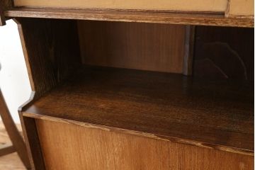 レトロ家具　昭和レトロ　1960年代　レトロなアンティーク茶箪笥(茶棚)