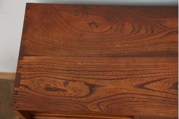 レトロ家具　アンティーク　三方欅材けんどん付き美しいレトロ茶箪笥(茶棚)