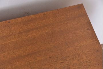レトロ家具　昭和レトロ ライトブラウン ガラス引き戸のアンティーク脚付き収納棚(陳列ケース・食器棚)