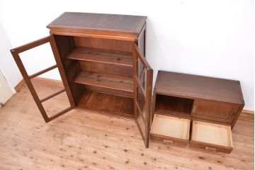 レトロ家具　昭和レトロ　古い木の二段重ね縦型本箱(収納棚/ブックケース)