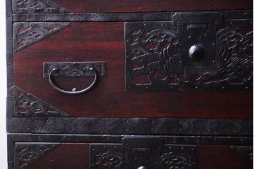 アンティーク家具　古民具・骨董　古い小振りな二段重ね佐渡箪笥(衣装箪笥)