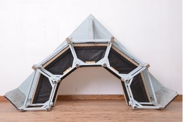 アンティーク家具　アンティーク　フランス製　カントリー調　素敵なデザインのコーナーソファ(ダイニングチェア/椅子)