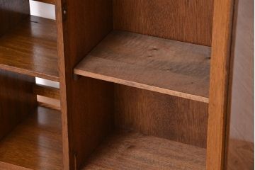 レトロ家具　昭和レトロ　古い木の小さな本箱(収納棚)