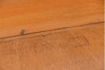 レトロ家具　★昭和レトロ　大振りな引き出し付き飾り棚(本棚)
