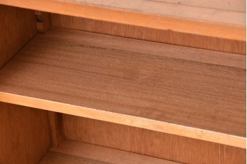 レトロ家具　★昭和レトロ　大振りな引き出し付き飾り棚(本棚)