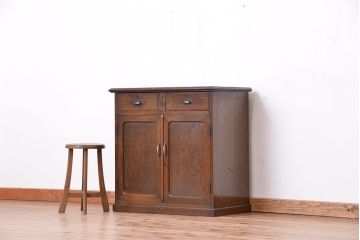 アンティーク家具　大正ロマン　三方ナラ材の重厚で上質なキッチンキャビネット(収納棚、カウンター、食器棚)