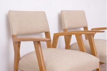 レトロ家具　昭和レトロ　座面張り替え済み　かわいいナラ材アームチェア　2脚セット(ソファ)