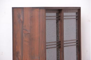 レトロ家具　昭和レトロ　シンプルな結晶ガラス収納棚(下駄箱)