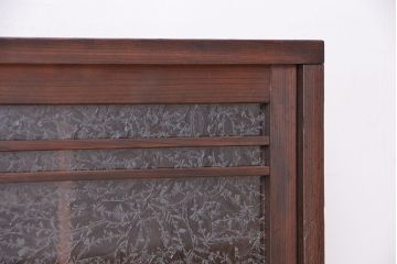 レトロ家具　昭和レトロ　シンプルな結晶ガラス収納棚(下駄箱)