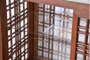アンティーク家具　古民具・骨董　両面格子引き戸の引き出し付きガラスケース(飾り棚/収納棚)