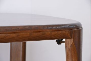 中古　飛騨産業キツツキマーク　ナラ材ダイニングテーブル