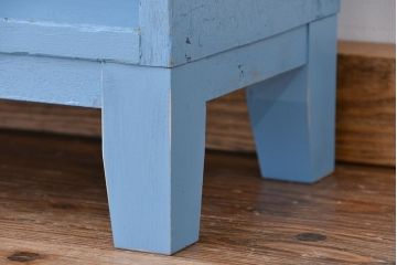 レトロ家具　アンティークペイント　レトロな飾り棚・陳列棚