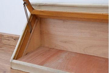 レトロ家具　昭和レトロ　古いメガネ店の卓上ガラスケース(ショーケース/陳列ケース)