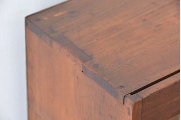 レトロ家具　昭和レトロ　古い木の小振りなガラスショーケース(陳列棚)