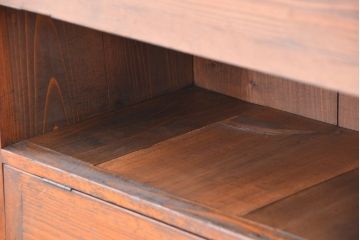 アンティーク家具　アンティーク　古い木の使い込まれたパタパタ付き下駄箱(収納棚)