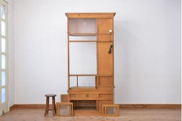 レトロ家具　昭和レトロ　特大!赤いタイルが目を引く古いタバコ屋ガラスケース(ショーケース)