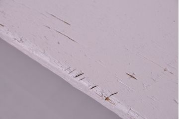 レトロ家具　アンティークペイント　レトロな丸脚飾り棚(陳列棚)