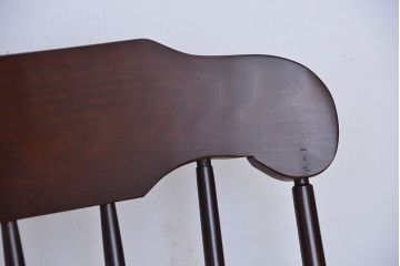 ヴィンテージ家具　★1960年代　古いブナ材のビンテージロッキングチェア≪ダークブラウン≫(椅子)