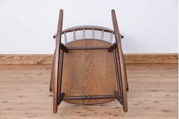 ヴィンテージ家具　★1960年代　古いブナ材のビンテージロッキングチェア≪ダークブラウン≫(椅子)