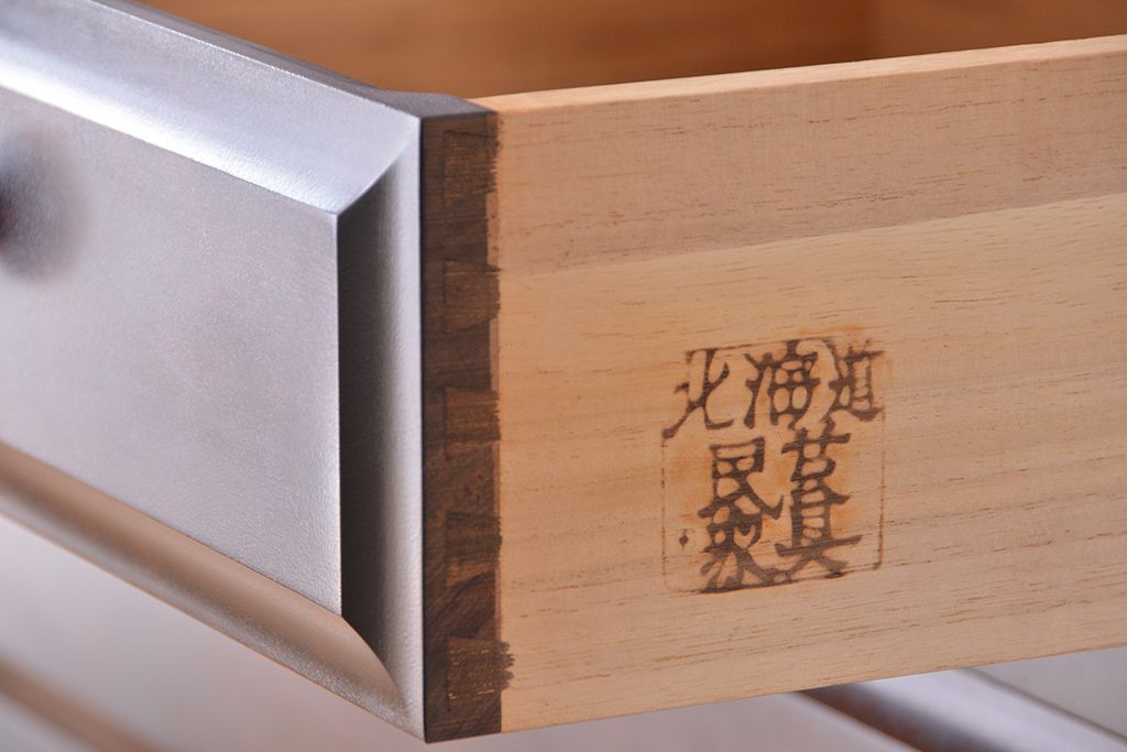 中古　北海道民芸家具　特注品　樺材　三段重ね整理ダンス(収納タンス/チェスト)