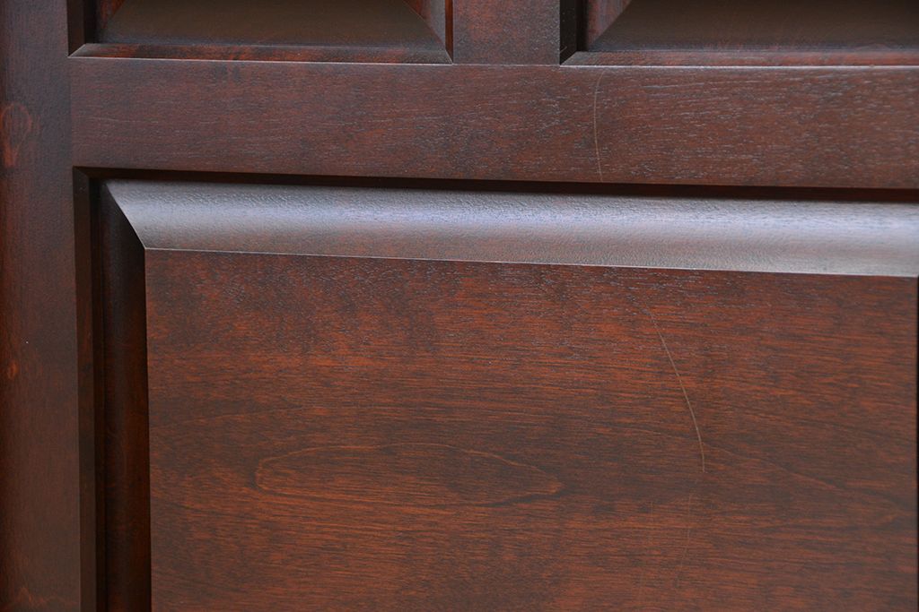 中古　北海道民芸家具　特注品　樺材　脚付き下駄箱(収納棚)(定価約20万)