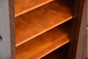 中古　北海道民芸家具　特注品　樺材　脚付き下駄箱(収納棚)(定価約20万)