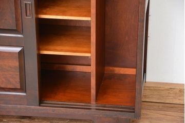 中古　北海道民芸家具　特注品　樺材　脚付き下駄箱(収納棚)(定価約20万)