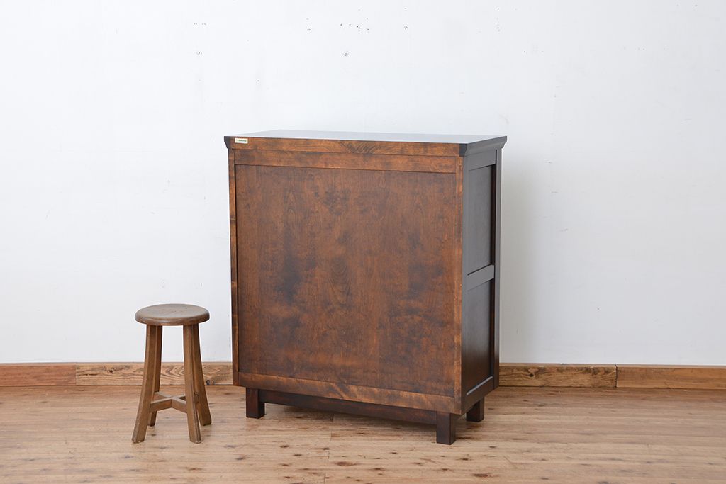 中古　北海道民芸家具　特注品　樺材　脚付き下駄箱(収納棚)(定価約20万)