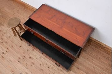 アンティーク家具　古民具・骨董　　前面欅材　二杯引き出し時代箪笥ローボード(衣装箪笥)(ローチェスト)
