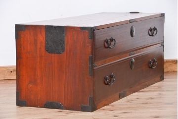 アンティーク家具　古民具・骨董　　前面欅材　二杯引き出し時代箪笥ローボード(衣装箪笥)(ローチェスト)
