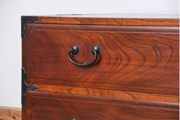 アンティーク家具　古民具・骨董　　前面欅材　二杯引き出し時代箪笥ローボード(衣装箪笥)(ローチェスト)